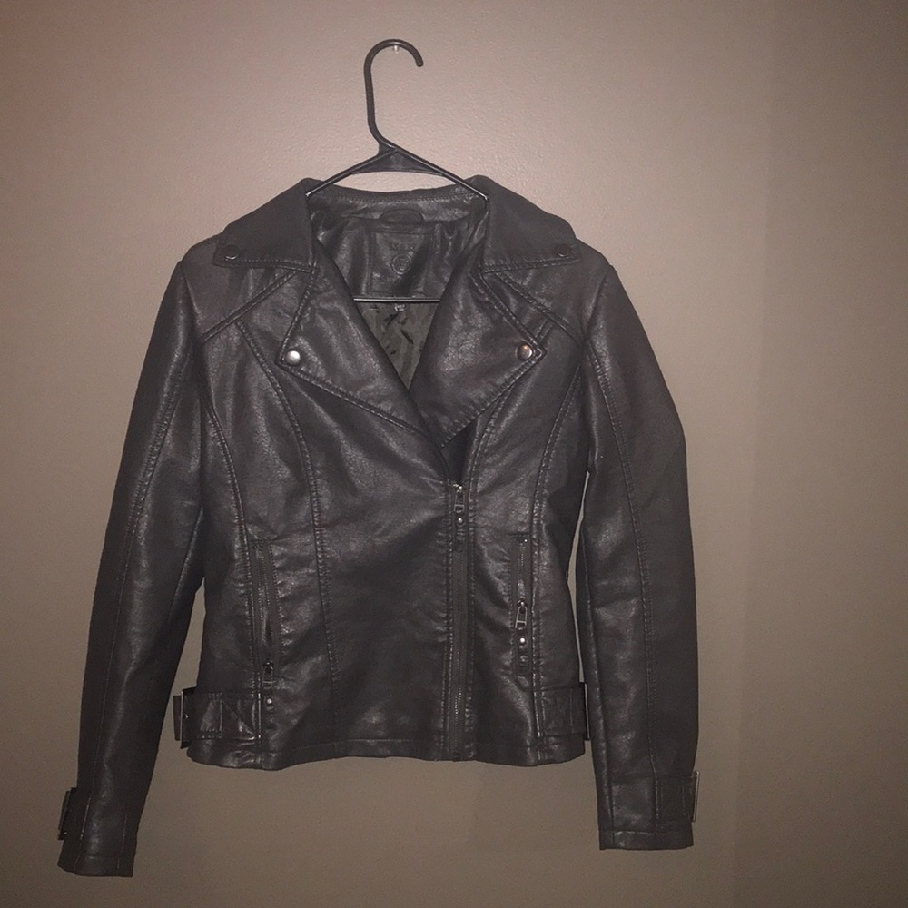 Grey MAX faux leather jacket